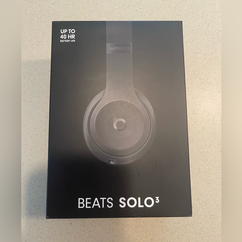 Beats Solo 3 - Picture 2 of 2